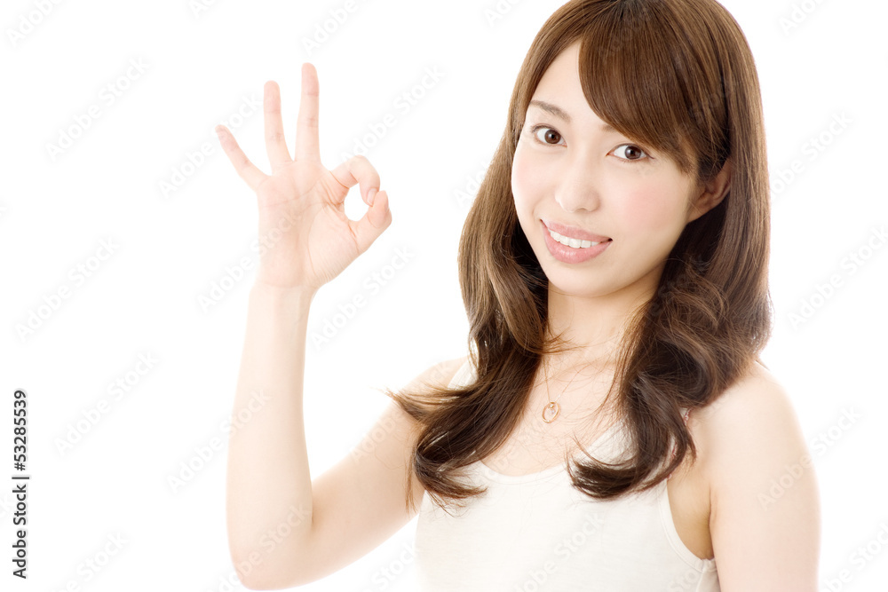 カジュアルな女性 カジュアルな女性