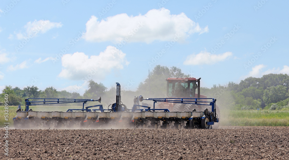 Fototapeta premium Planting Farm Field