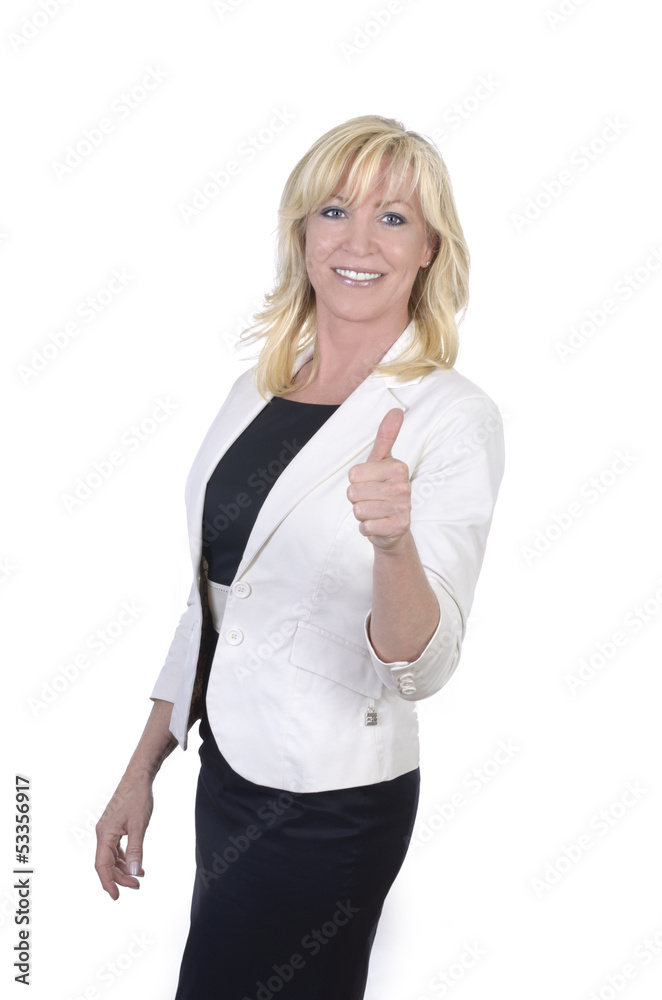 Businessfrau lächelt und hält Daumen hoch Businessfrau lächelt und hält Daumen hoch