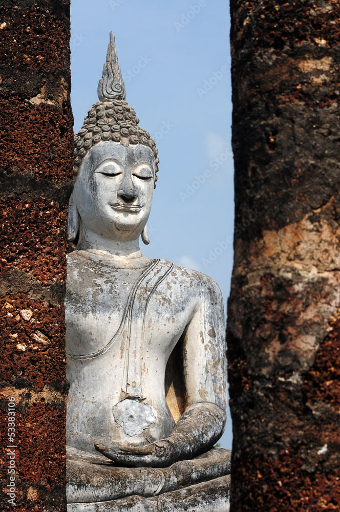 Statue of a deity in the Historical Park of Sukhothai