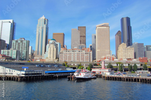 Seattle Waterfront and Skyline © alpegor