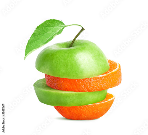 Sliced green apple mixed with orange