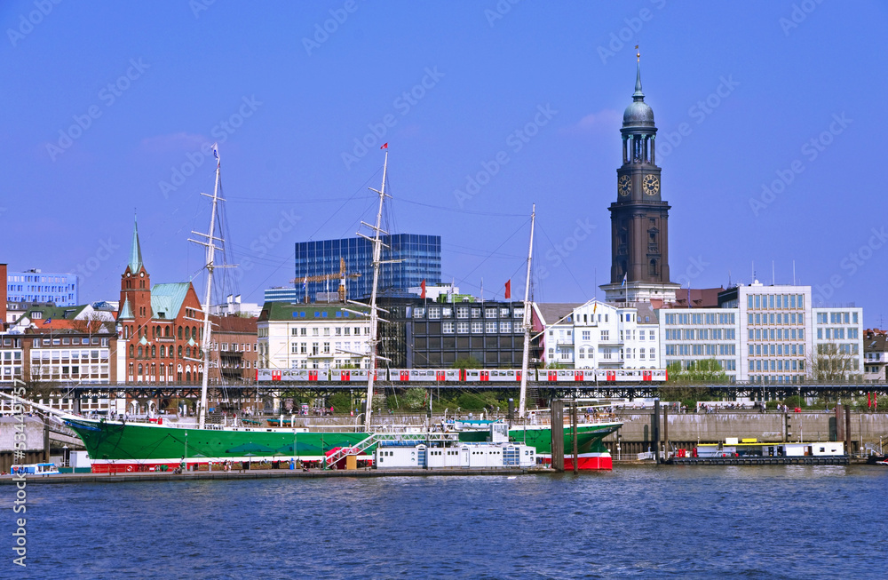 Fototapeta premium hamburg harbor