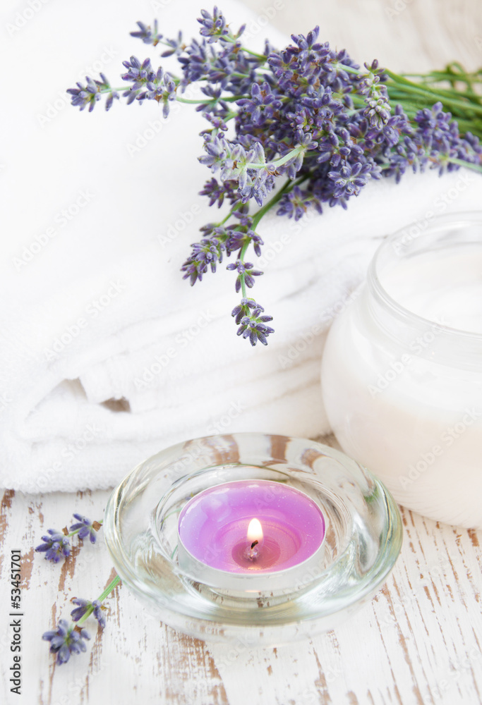 moisturizing cream with lavender moisturizing cream with lavender