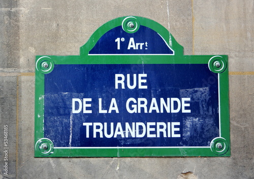 Rue de la grande truanderie - Paris © Aouisha