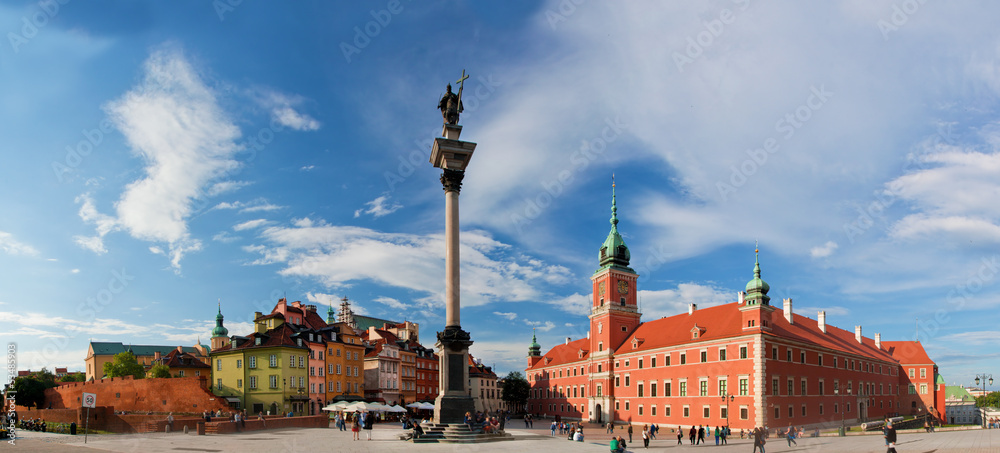 Naklejka premium Panorama starego miasta w Warszawie