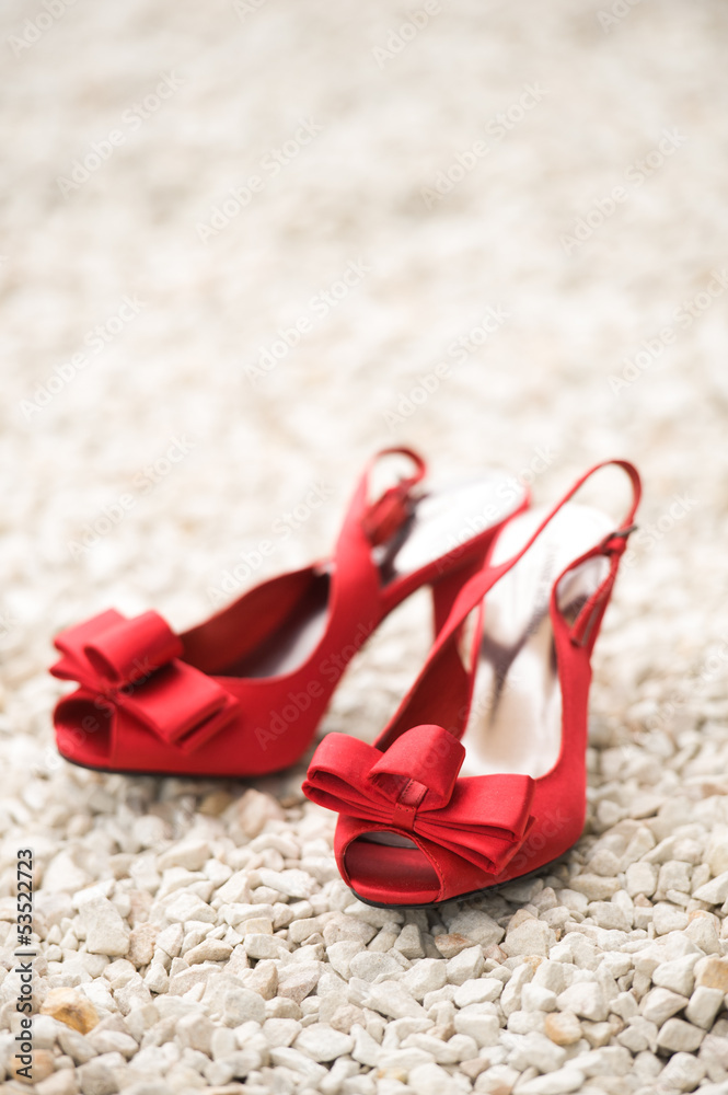 Naklejka premium red wedding shoes