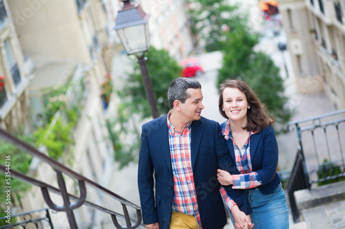 Happy loving couple on Montmartre in Paris © Ekaterina Pokrovsky