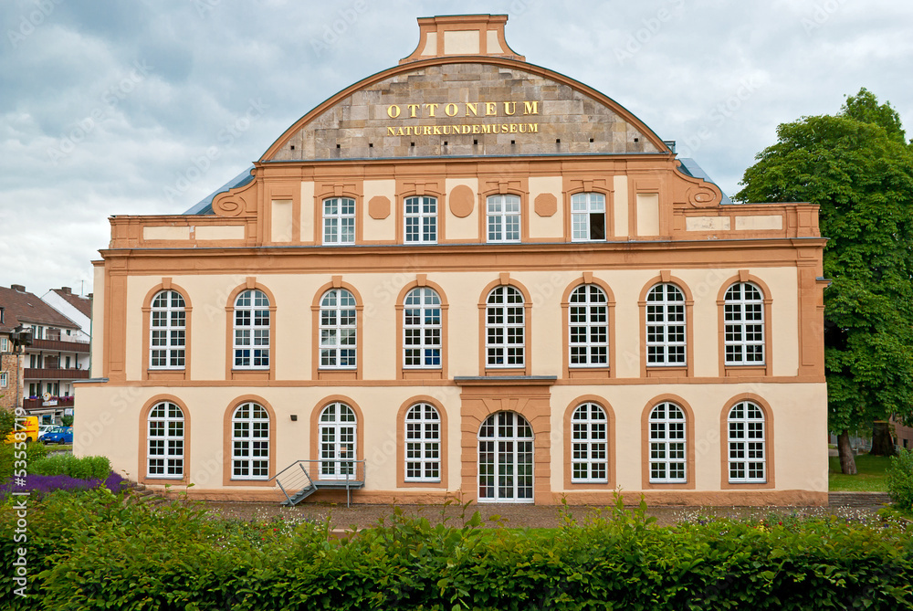 Fototapeta premium Das Ottoneum am Friedrichsplatz in Kassel