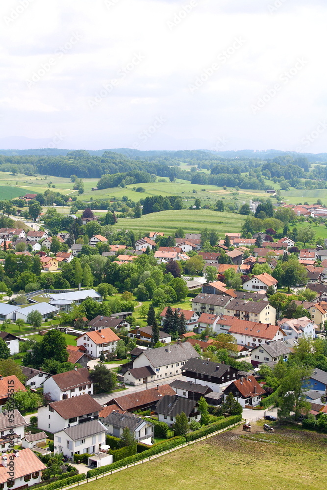 Deutsches Dorf von Turm am Kloster Andechs