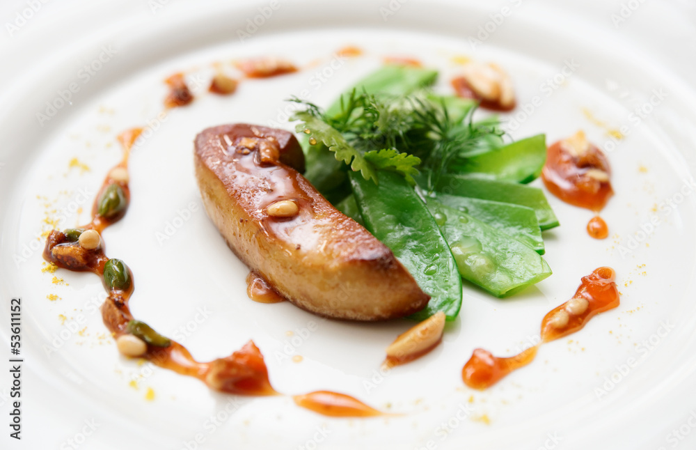 Fried foie gras with caramelized nuts and vegetables Fried foie gras with caramelized nuts and vegetables