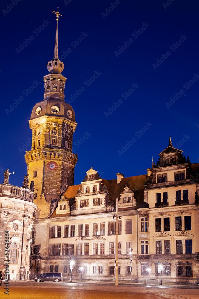 blaue Stunde in Dresden