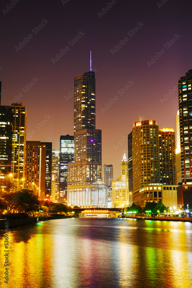 Trump International Hotel and Tower in Chicago, IL in the night