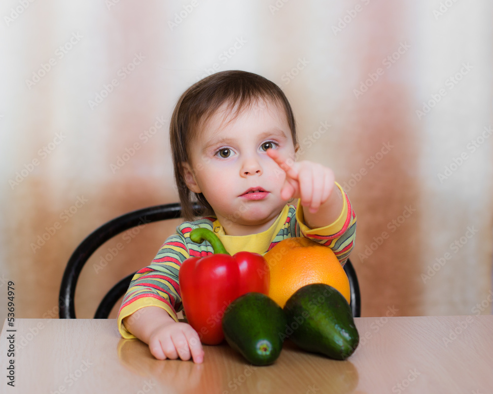 Fototapeta premium Happy Kid with vegetables