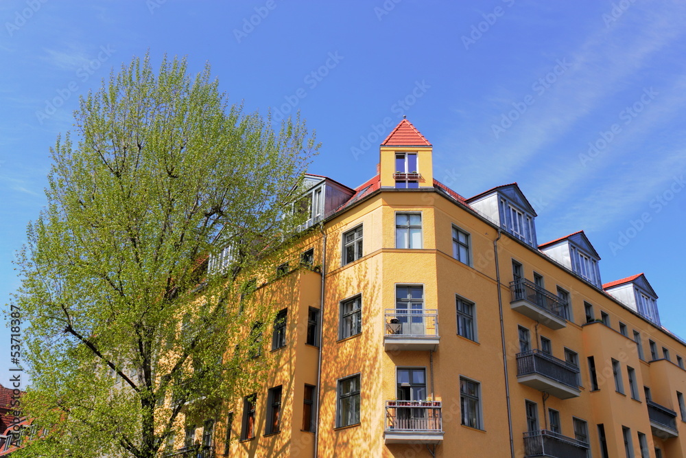 Fototapeta premium Sanierter Altbau