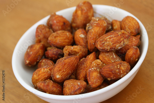 Caramelized almonds, close up