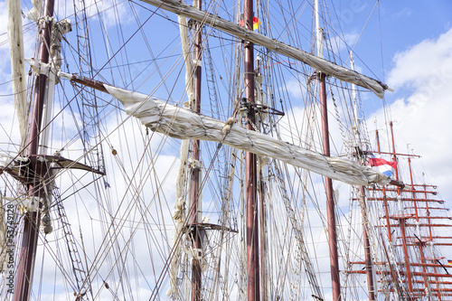 Masten von Segelschiffen auf der Kieler Woche 2013