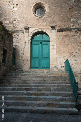 porte église Saint-Majan à Villemmagne dans l' Hérault © pixarno
