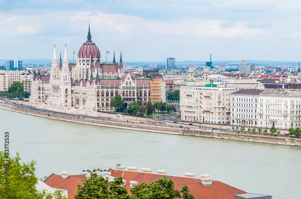Fototapeta premium The building of the Hungarian Parliament
