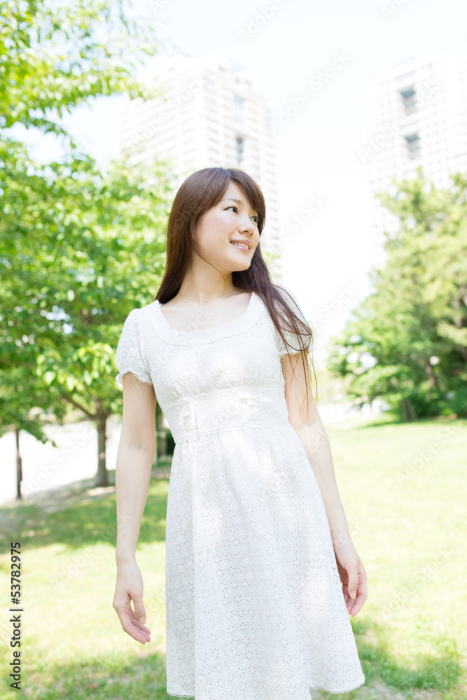 Beautiful young woman in the park Beautiful young woman in the park