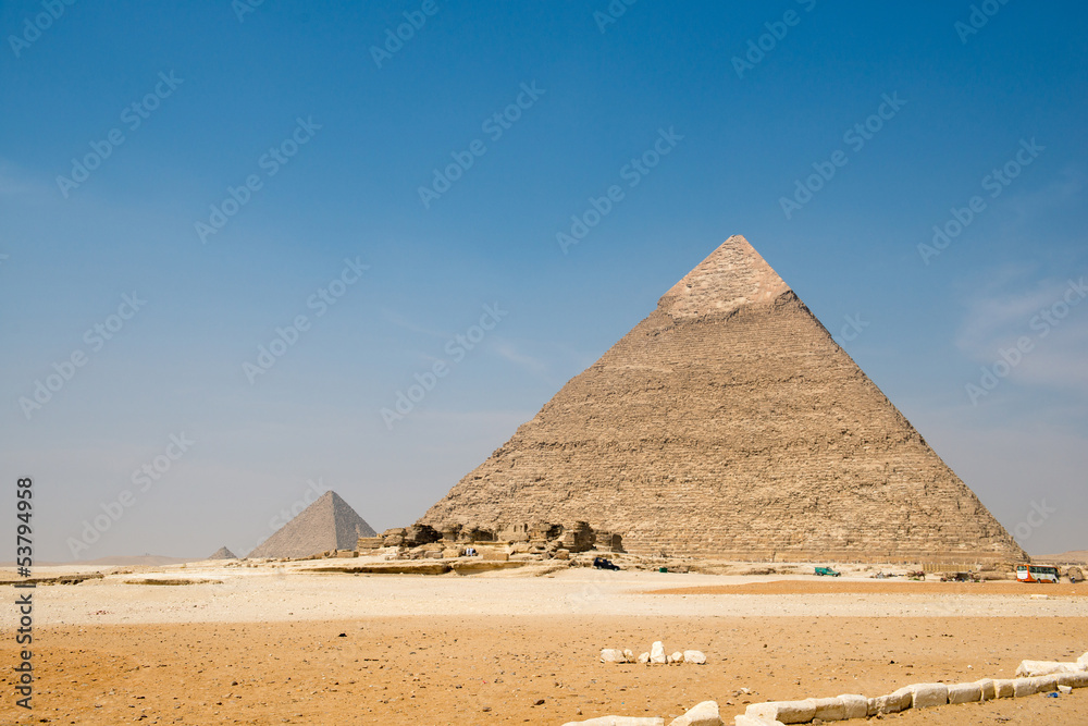 Pyramid of Khafre in Great pyramids complex in Giza