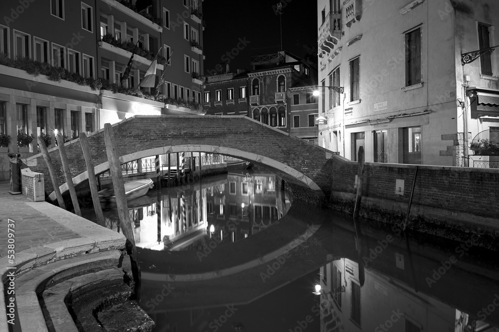 Fototapeta premium The Light of Venice Long exposure By Night.