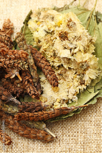 Dried herbal medicine