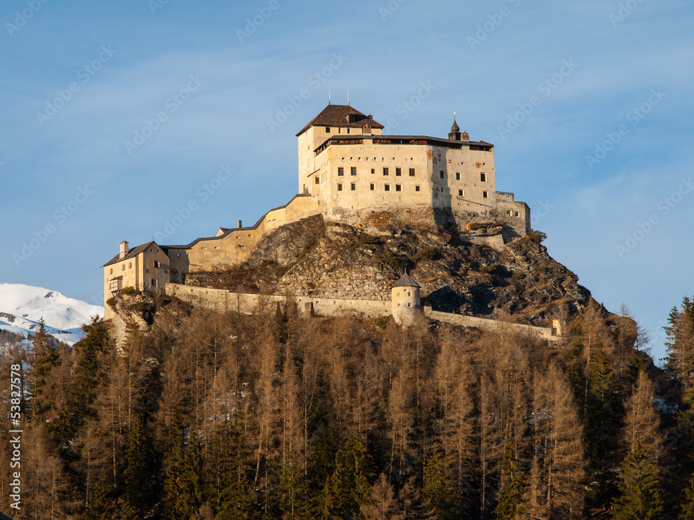 Tarasp castle