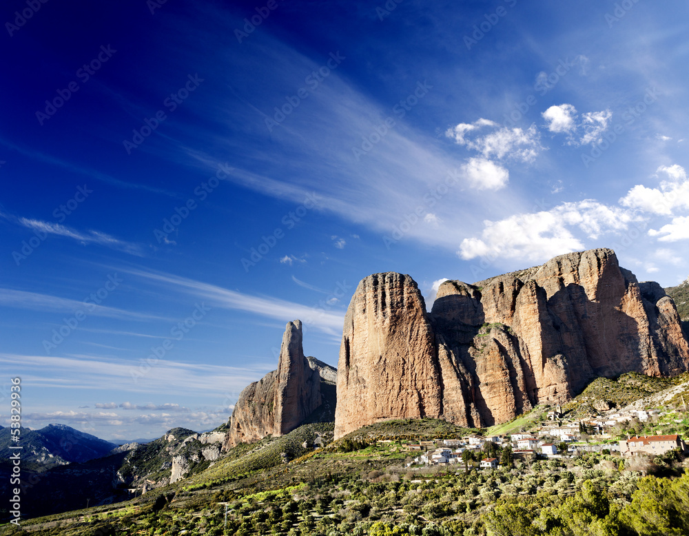 paisaje de montañas.Riglos,Huesca,Aragon,España