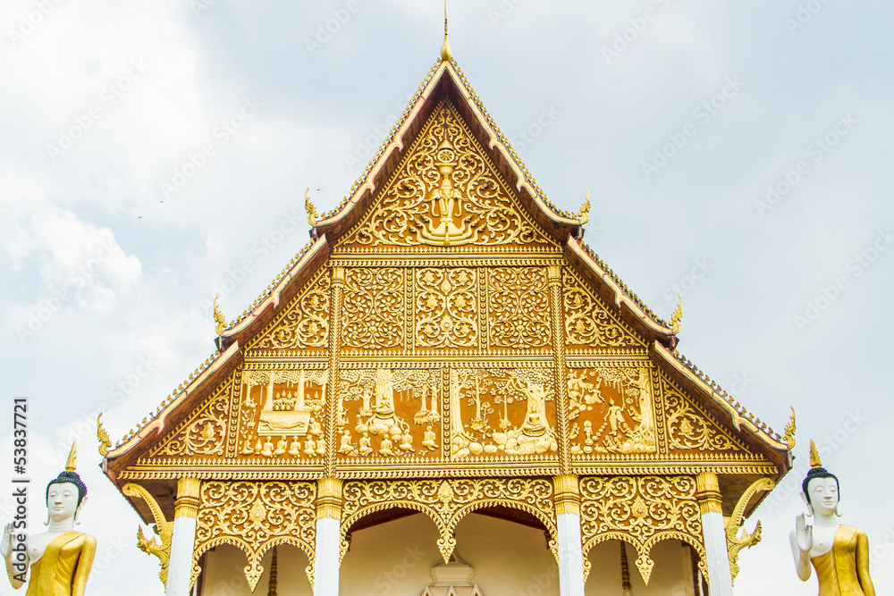 Naklejka premium buddist temple building