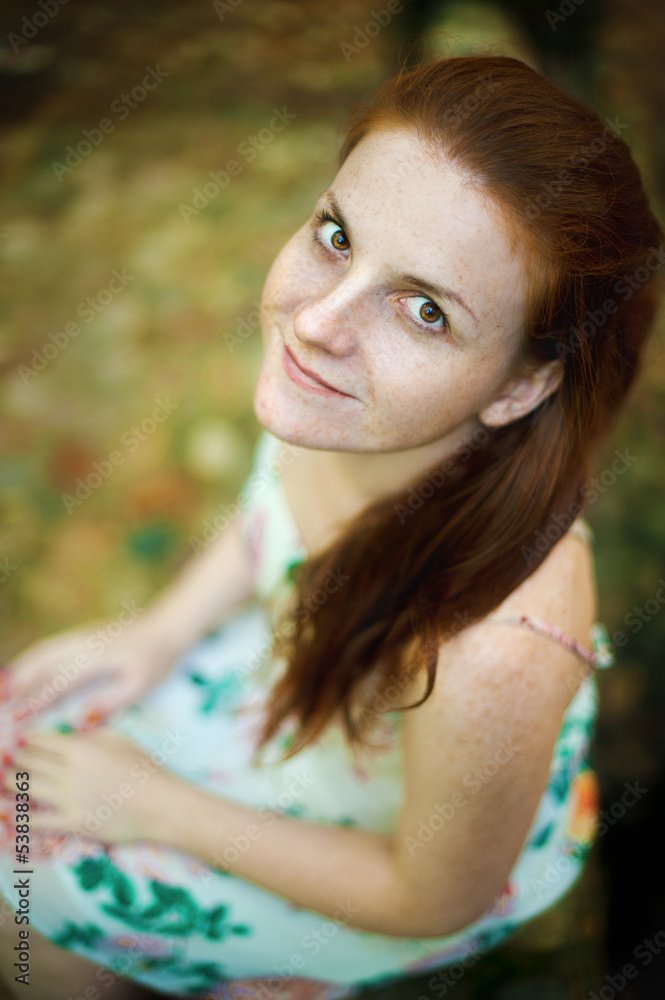 Naklejka premium red-haired girl
