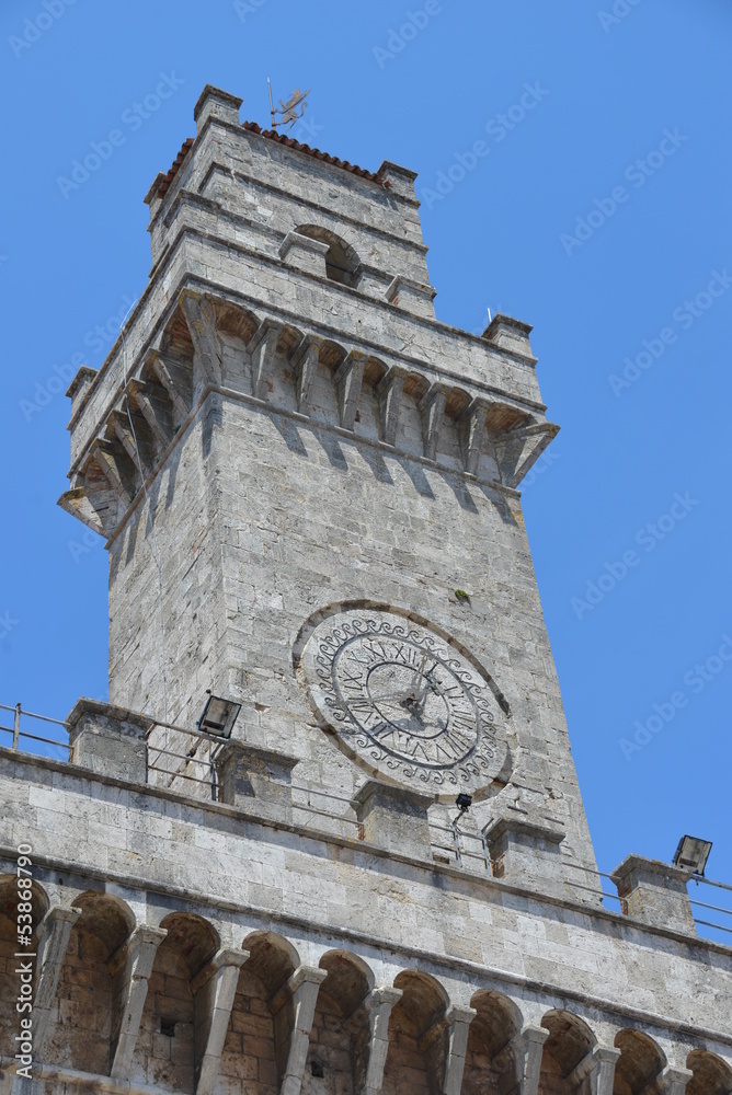 Obraz premium Tower from Twilight in Montepulciano
