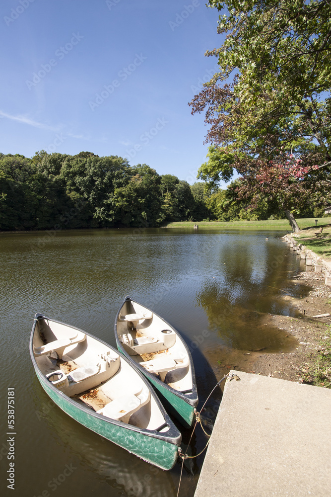 Obraz premium Canoe on the river