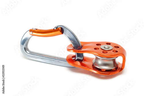 Carabiner with pulley