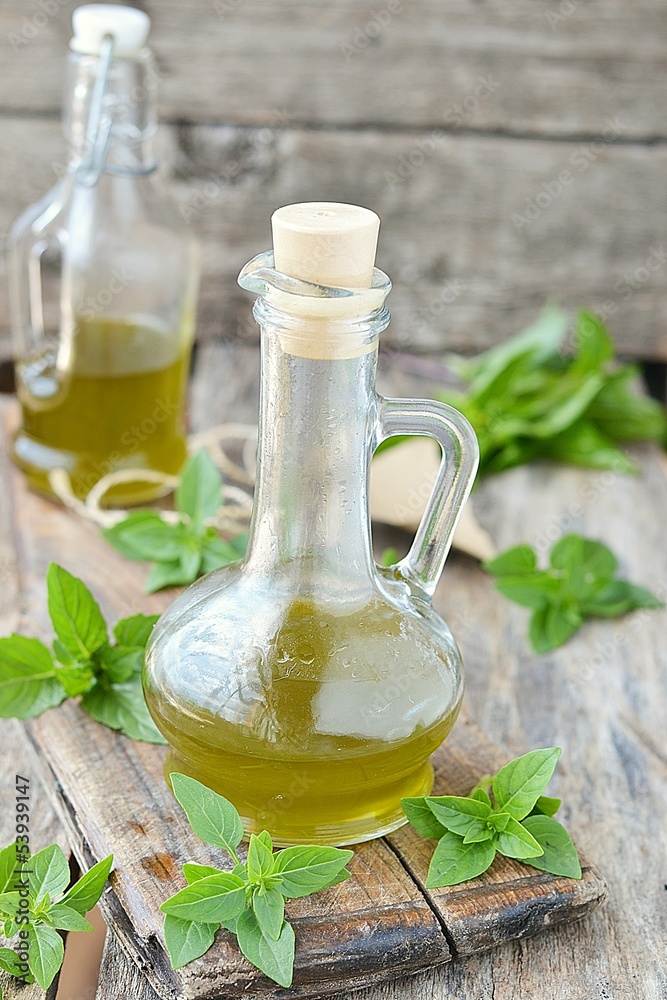 basil olive oil