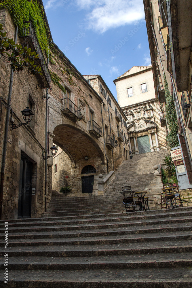 Scalinata storica della città di Girona, Spagna