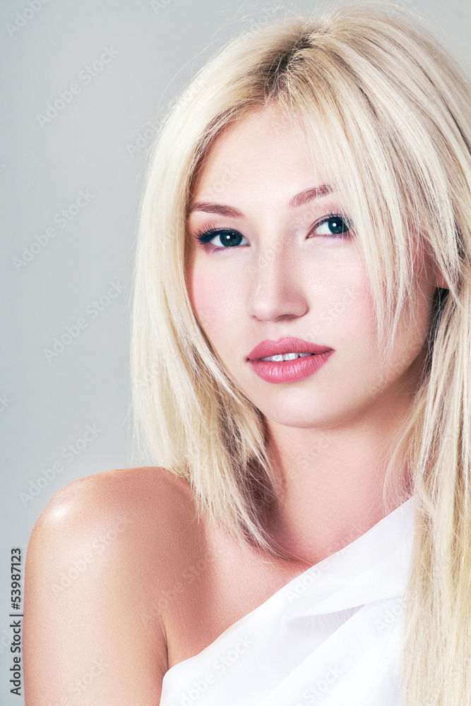 Naklejka premium girl with long white hair