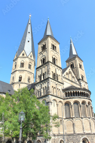 Bonner Münster Bonn (HDR) photo