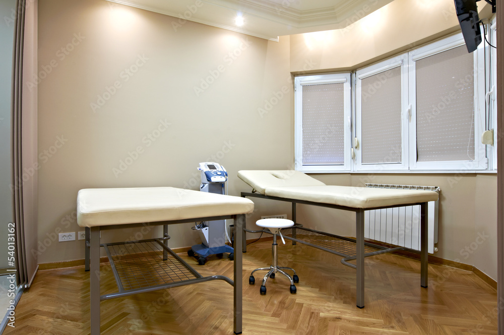 Fototapeta premium empty room in physiotherapy clinic