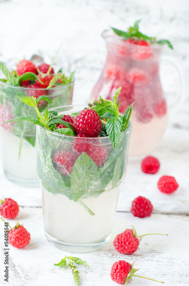 Lemonade with raspberry and mint Lemonade with raspberry and mint