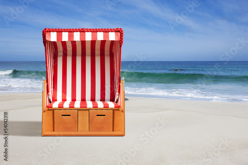 Strandkorb am Meer