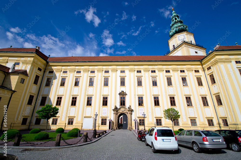 Obraz premium Archbishop castle in Kromeriz, Czech Republic