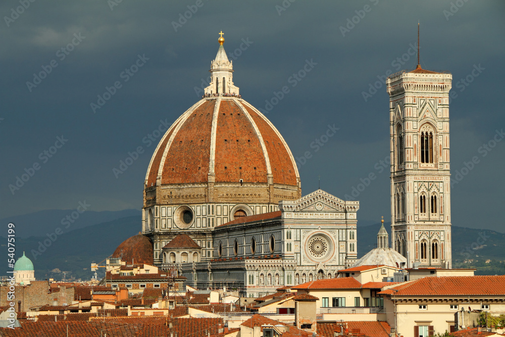 Fototapeta premium Fantastic view of Basilica di Santa Maria del Fiore