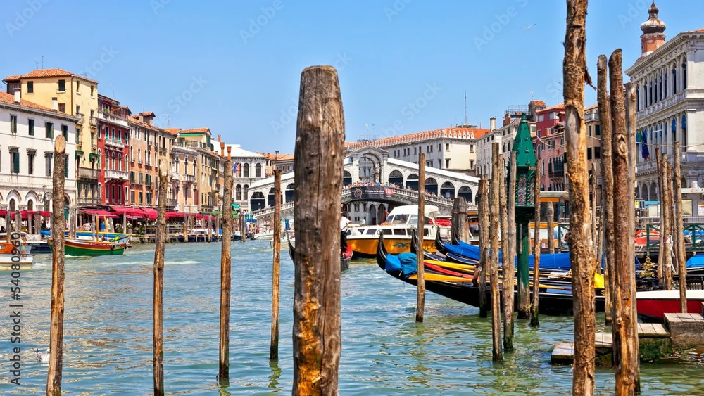 Venice - Grand Canal at the famous Rialto Bridge Venice - Grand Canal at the famous Rialto Bridge
