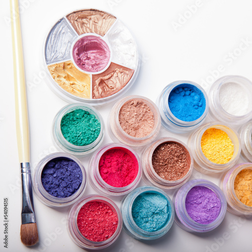 colorful mineral eyeshadows