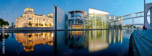 Panel kuchenny z motywem Berlin Panorama Reichstag and Reichstagufer