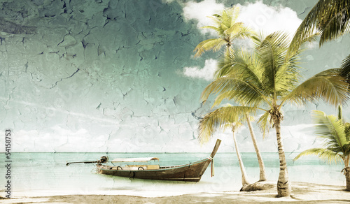 Fototapeta Naklejka Na Ścianę i Meble -  wood boat on the beach in grunge style
