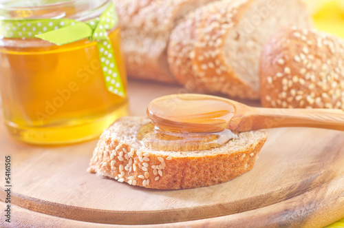 honey and bread