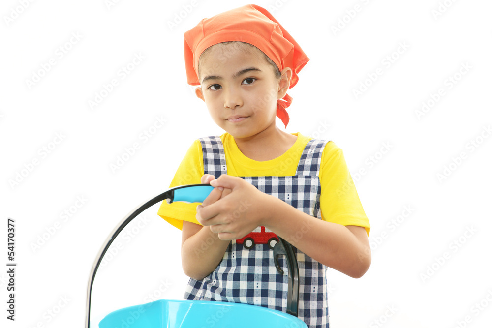 お掃除をする女の子