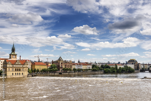 Moldau und Himmel